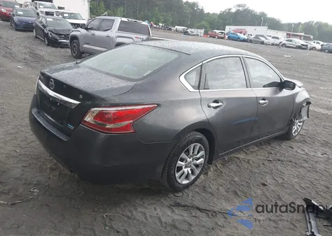2013 Nissan Altima 2.5 S z USA, uszkodzony, nr VIN 1N4AL3AP5DC227560